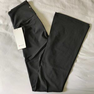 Lululemon Groove Pant Flare Super High-Rise Nulu